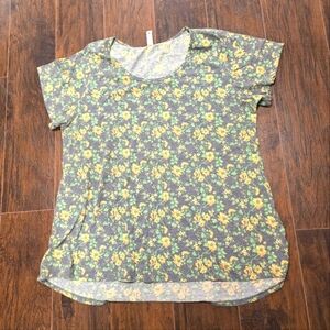LuLaRoe | Floral Classic Tee Size 3XL